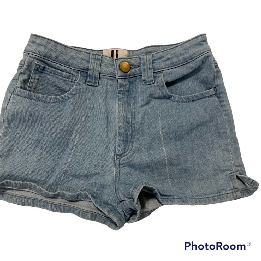 Unique U Topshop jean shorts light wash small side slit